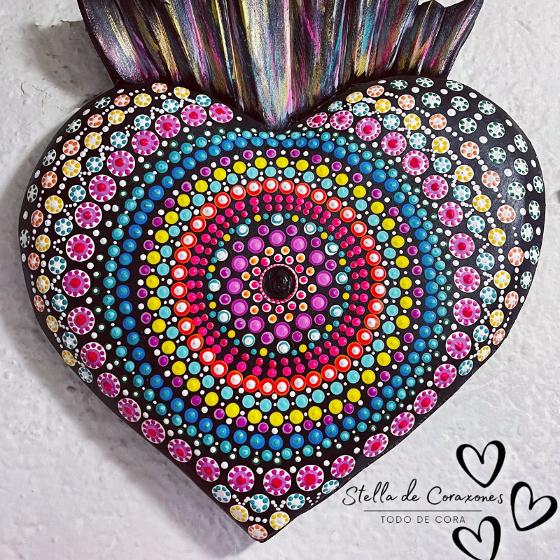 Abalorios decorativos de colores de madera de 1,5cm corazón